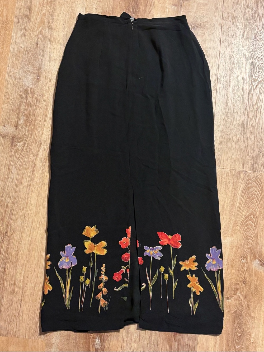 Whimsigoth Vintage 100% silk grunge chic Womens Black Floral Maxi Skirt Sz 8 - Picture 11 of 14